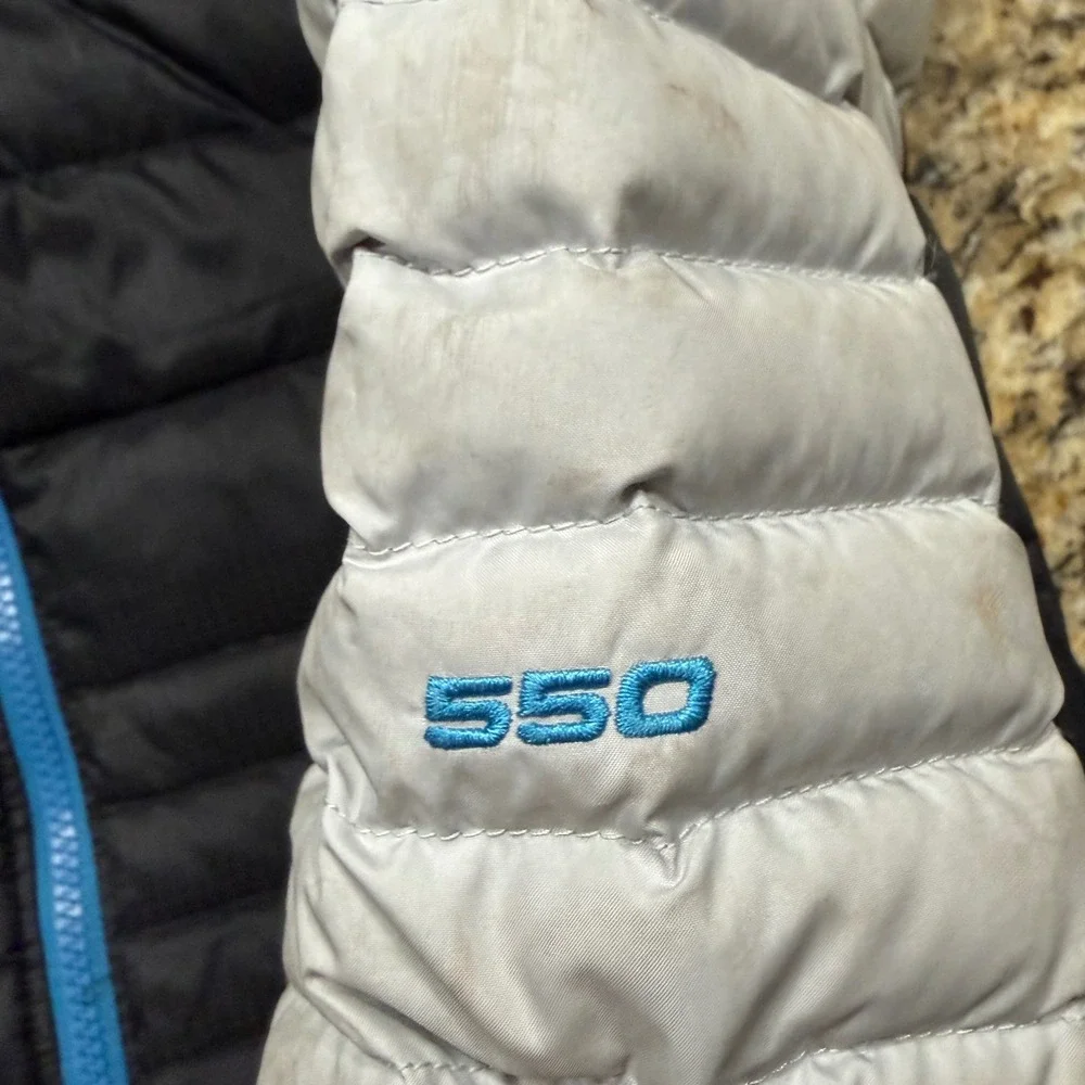 The North Face Reversible 550 Down Puffer Jacket Boys XL 18/20 Black Grey Blue